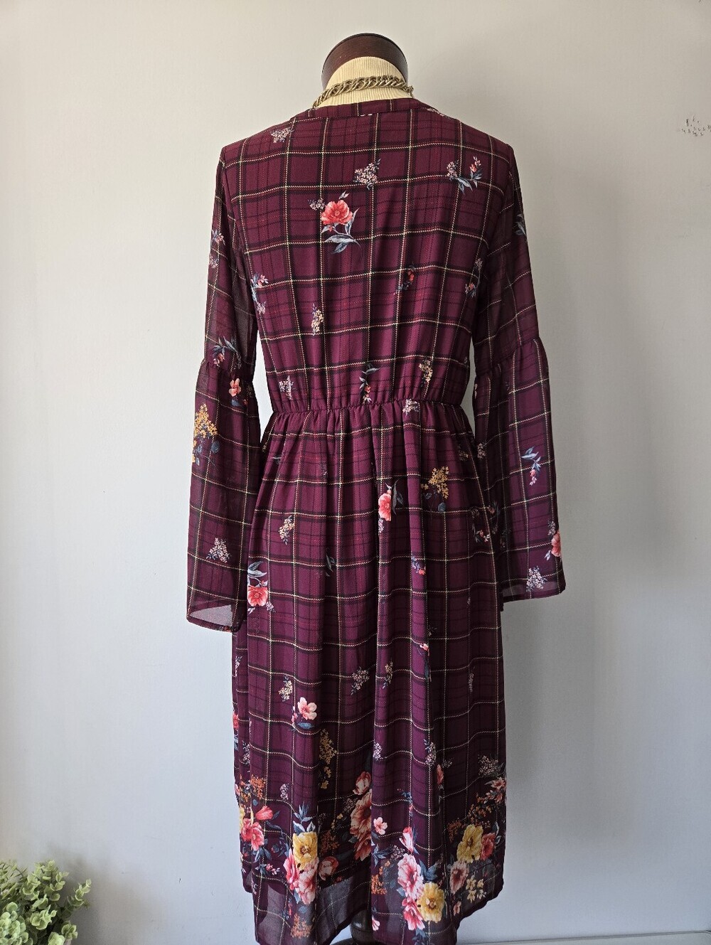 Orange Creek Burgundy Plaid Floral Long Sleeve Midi Dress. Size Small - Picture 8 of 15